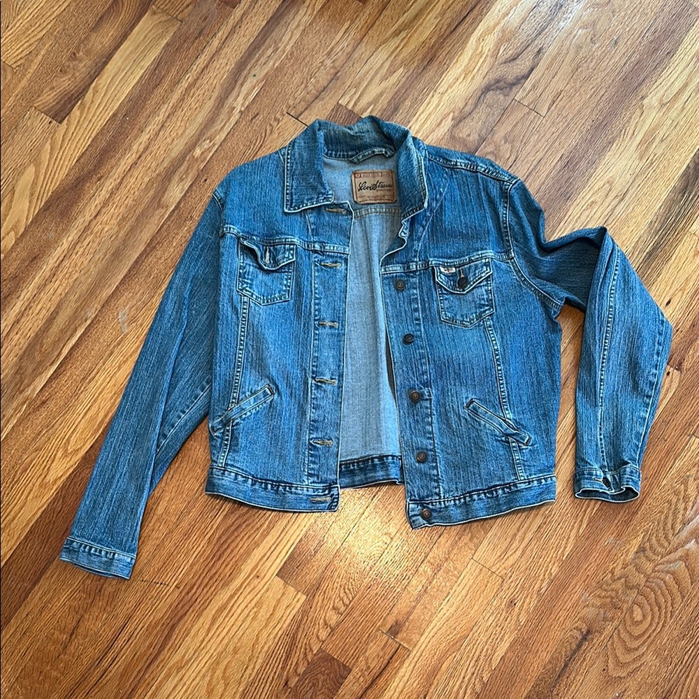 Levi's Blue Denim Jean Jacket Classic Style